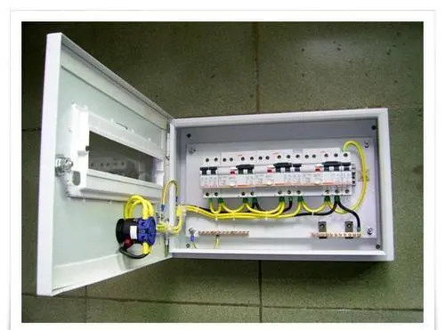 专业电力解决方案 探访武汉梓杰电力公司的配电柜与配电箱